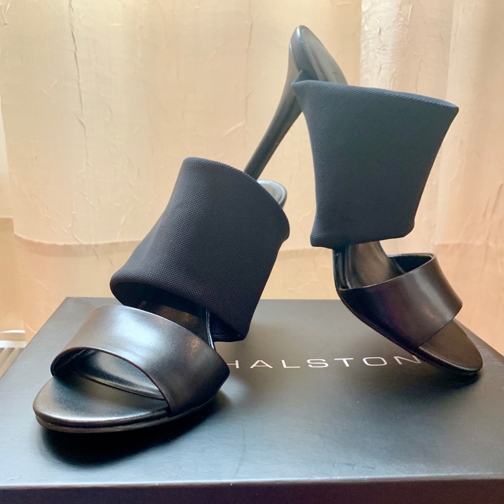 🌟BRAND NEW🌟 H BY HALSTON LEATHER HEELS
